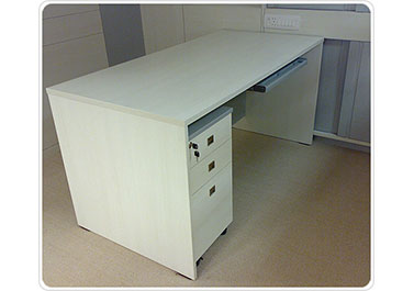Office Table Manufacturer in Chennai